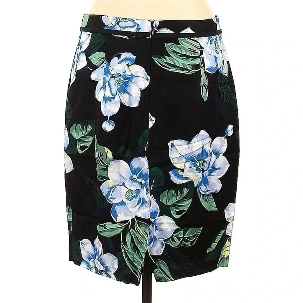 Banana Republic Tropical Resort Black Blue Watercolor Floral Pencil Skirt Size 8 - Picture 3 of 4